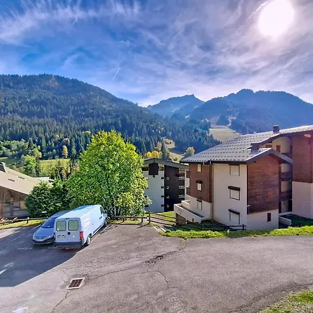Appartement Amarillys Am2 Mountain & Telecabine 4 Pers *